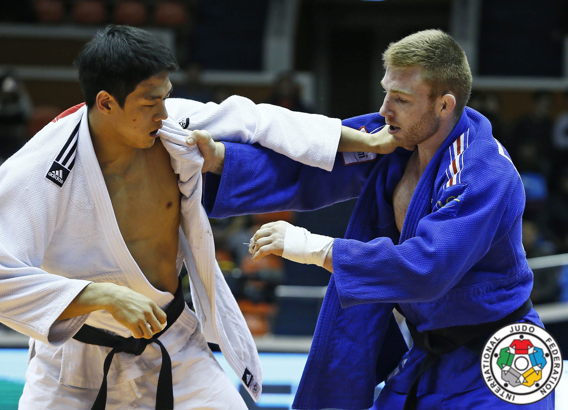 20151128_JejuGP_90_GWAK, Dong Han (KOR) - CLERGET, Axel (FRA)2